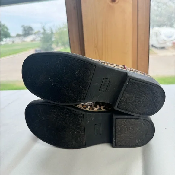 Cheetah Print Cowgirl Boots - Picture 4 of 4